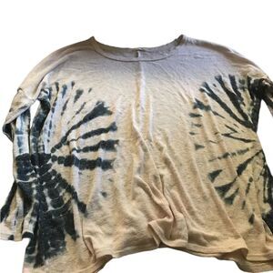 Cirana tie dyed sweater like new size small super cute and so comfy